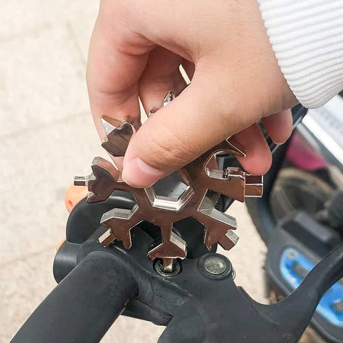 18-in-1 Stainless Steel Snowflakes Multi-Tool™