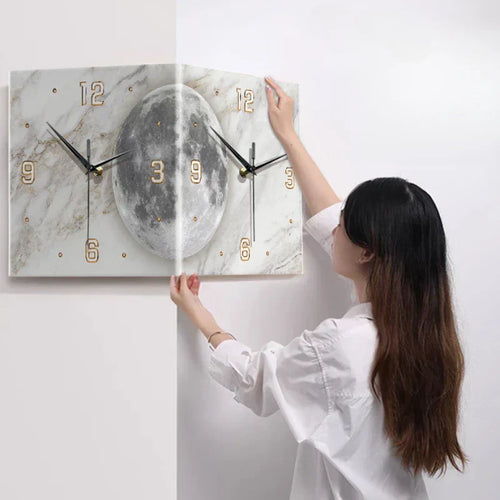 CosmoClock - Corner Wall Clock™