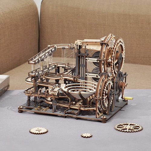 Night On The Town puzzle - Moving Ball Marble™