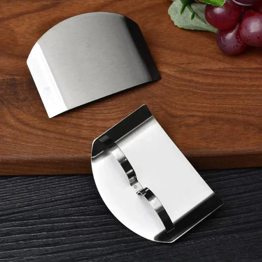 SafeSlice™ - Stainless Steel Finger Guard - TumTum