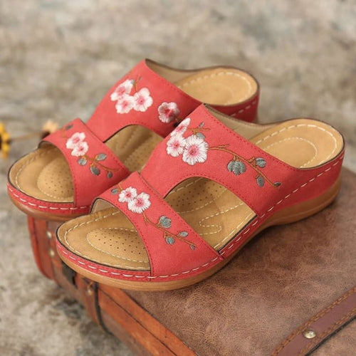 SolaShoes - Flower Embroidered Vintage Sandals™